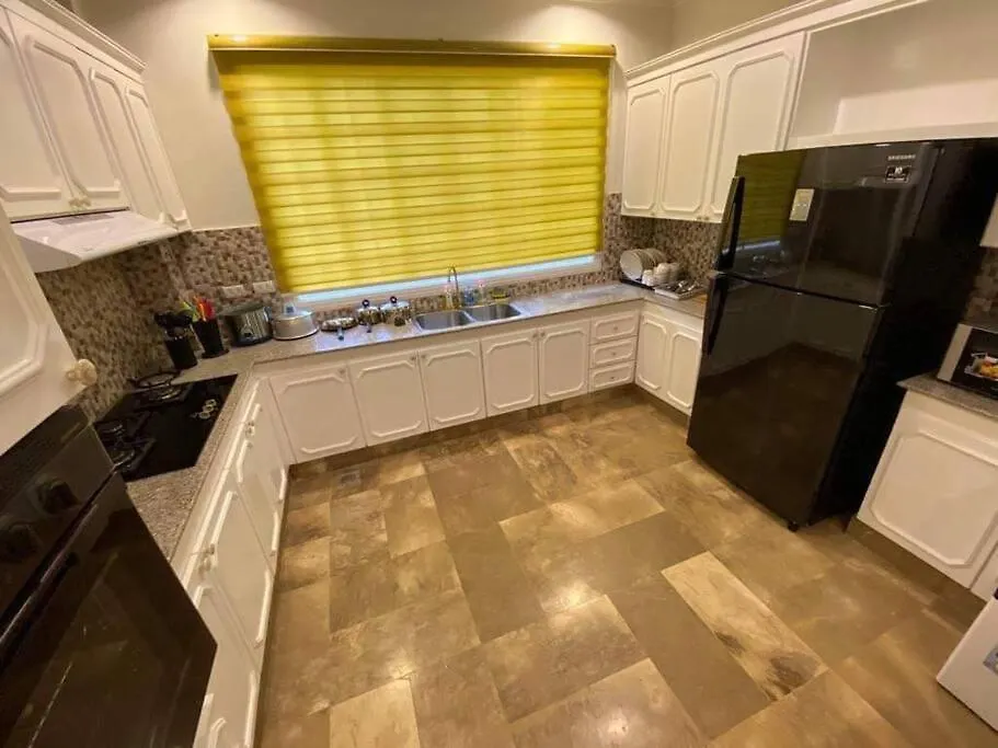 Villa Big & Elegant W/Nice Location Nr Sm &Ateneo Matina Davao
